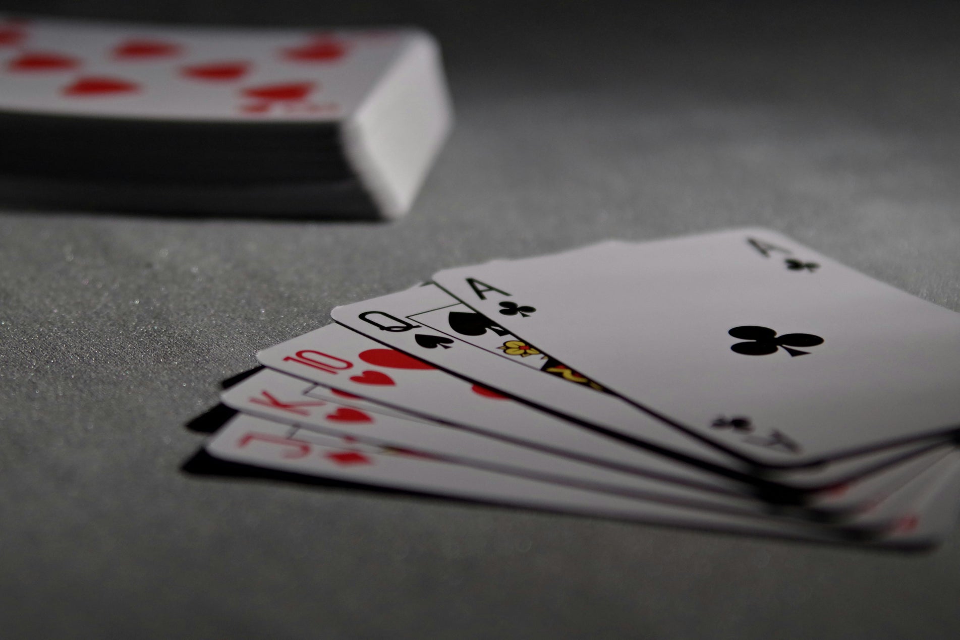 Infrared vs UV Marked Cards: Which Edge Will You Take?